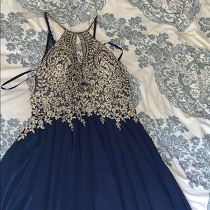 homecoming dress. worn once. size 3/4 fits like 2